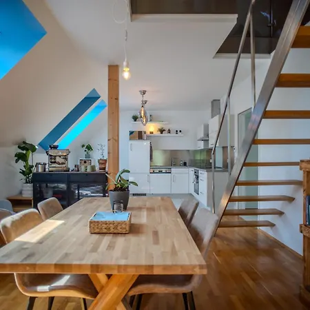Appartement Attic & Terrace *