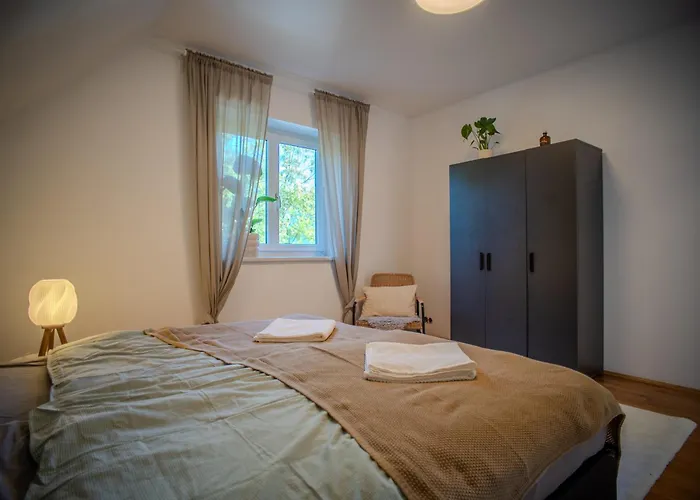 Lägenhet Attic & Terrace